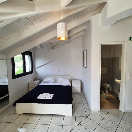 Hotel Natalie's Skala (Kefalonia)