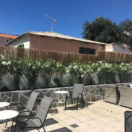 Natalie's Отель Skala (Kefalonia)